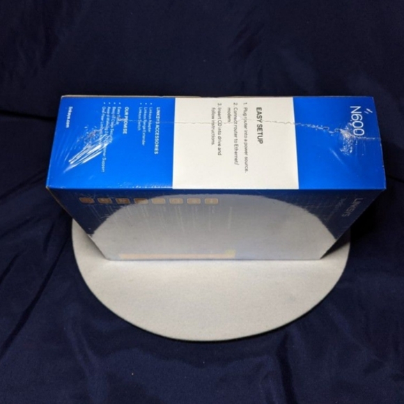 Linksys N600 Router - Picture 4 of 5